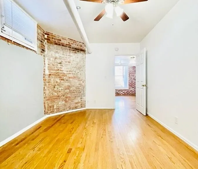 1444 N Clarkson St #6 — Photo 9