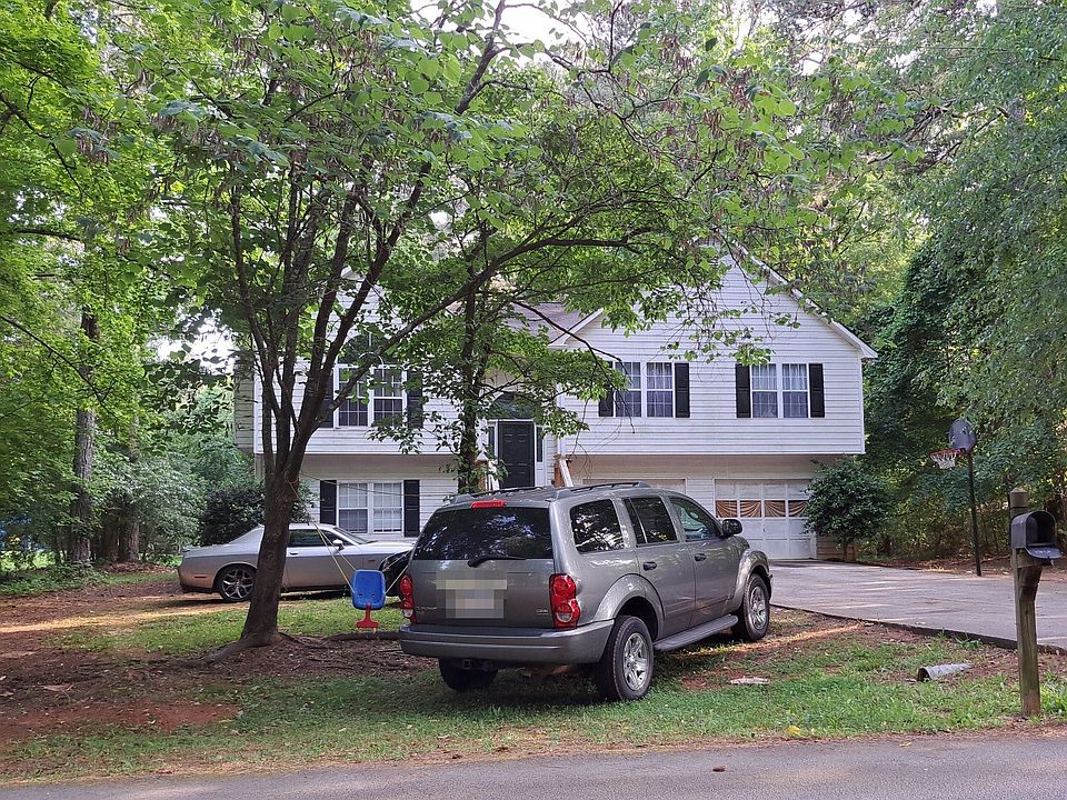 1st image of 1313 Maggie Ln SE