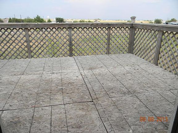 4th image of 3721 Meadow Crest Dr