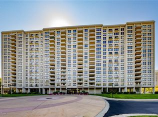 1 Bratenahl Pl APT 1411, Cleveland, OH