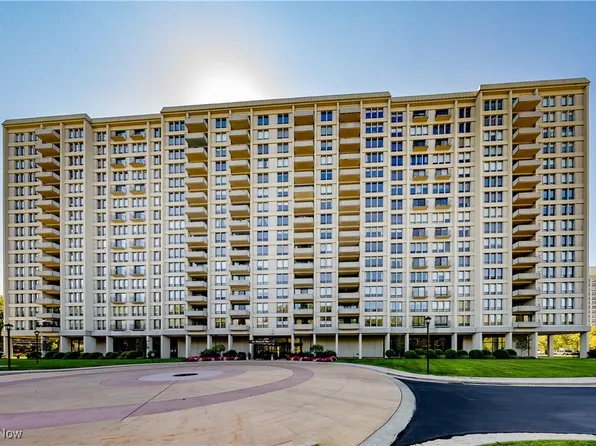 1 Bratenahl Pl APT 1411, Cleveland, OH 44108