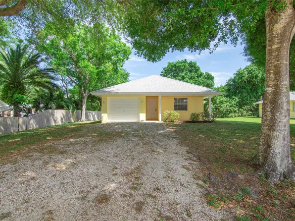 2540 89th Avenue, Vero Beach, FL 32966