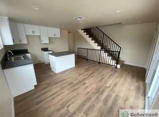 516 W 93rd St, Los Angeles, CA 90044