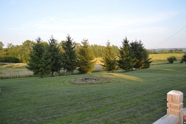 2nd image of 148 Kabanek Rd