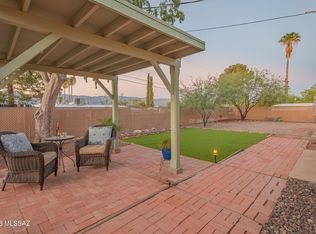 6965 E Luana Dr, Tucson, AZ 85710
