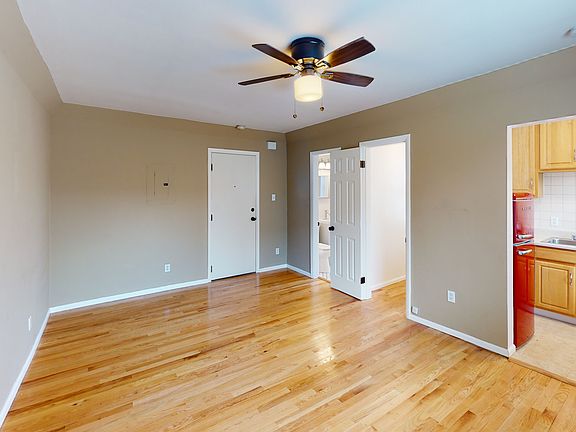 4th image of 1750 N Pearl St #S12