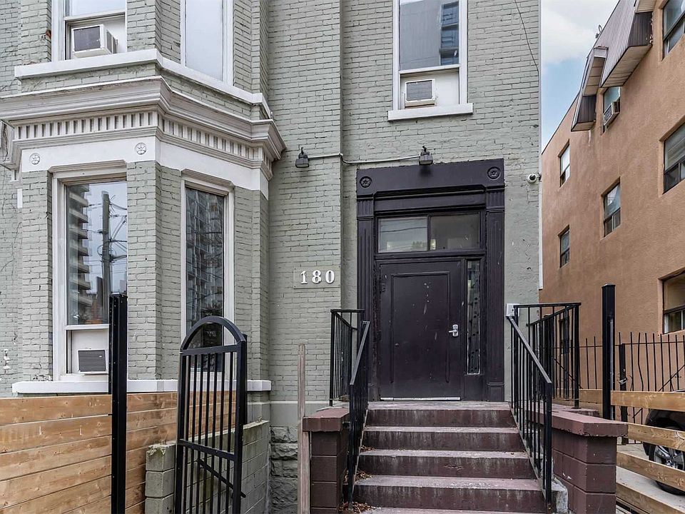 180 Sherbourne St Toronto, ON, M5A2R7 Apartments for Rent Zillow