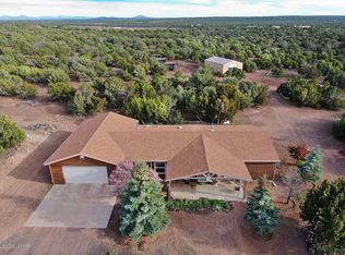 7949 Well Rd, Show Low, AZ 85901