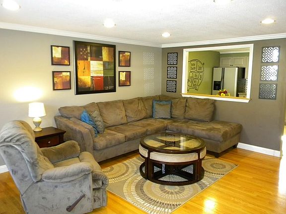 3rd image of 112 Cocasset St APT 5