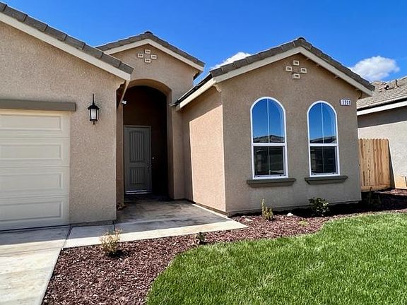 3rd image of 1201 Bristlecone Dr