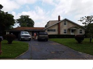 202 N Schlueter Ave, Saint Louis, MO 63135