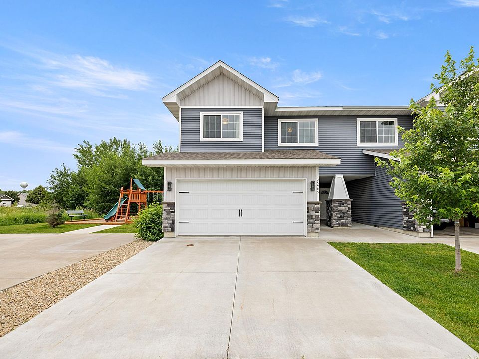 1st image of 25905 Oriole St