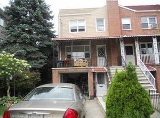 2926 Milton Pl, Bronx, NY 10465