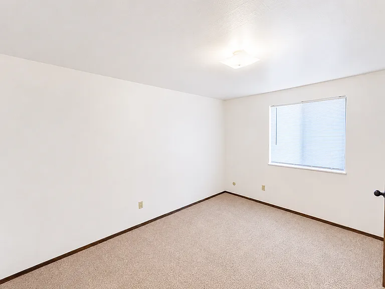 1704 Antoine Ave — Photo 11