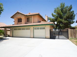5739 Charlotte Pl, Palmdale, CA 93552