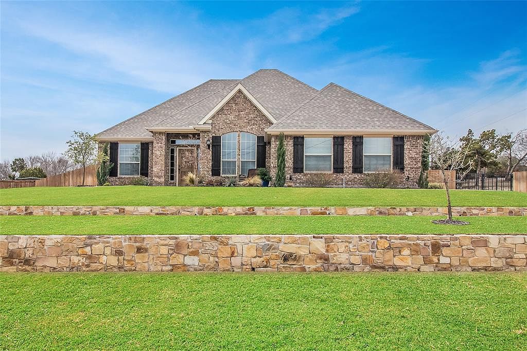 212 Golden Arrow Dr, Hudson Oaks, TX 76087 Zillow