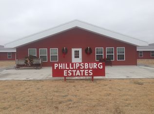 1201 Park St, Phillipsburg, KS 67661