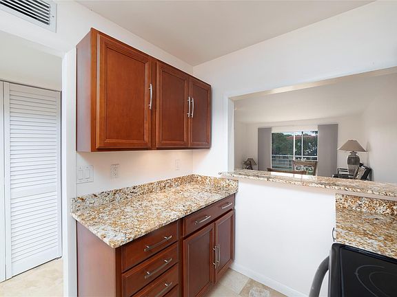 5th image of 8891 Sunrise Lakes Boulevard #311