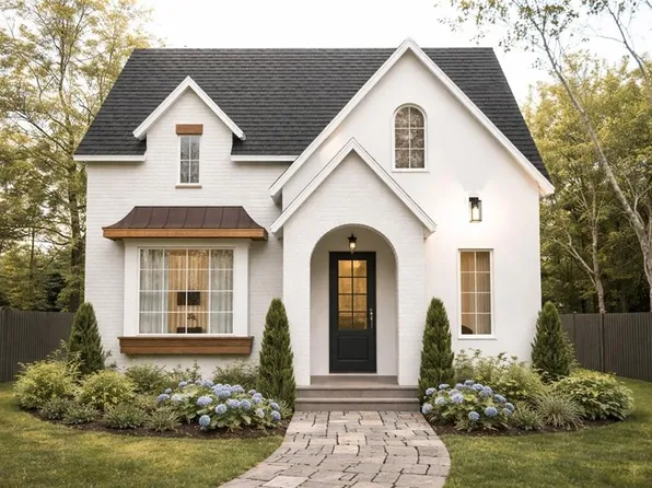 1055 SW Corinthian Ln, Lees Summit, MO 64081