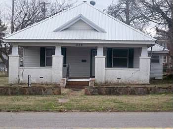 1st image of 228 W 1st St