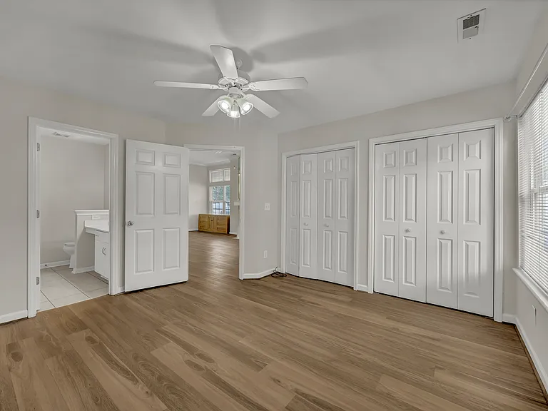 3809 Mayfield Ct — Photo 11