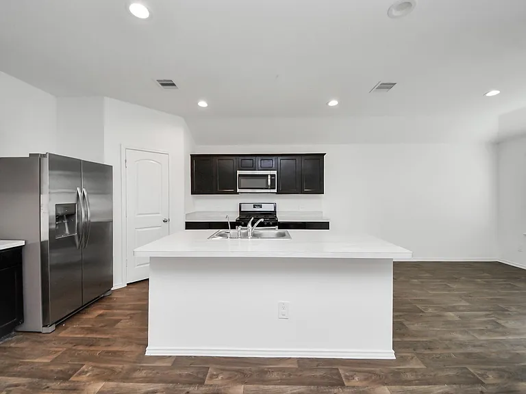 21314 Sleepy Willow St — Photo 7