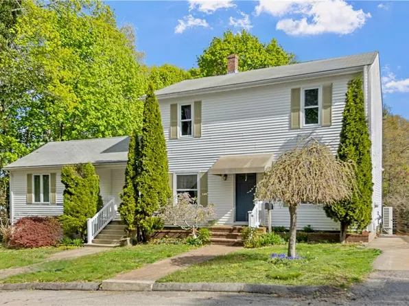 9 Williston St, Cranston, RI 02920