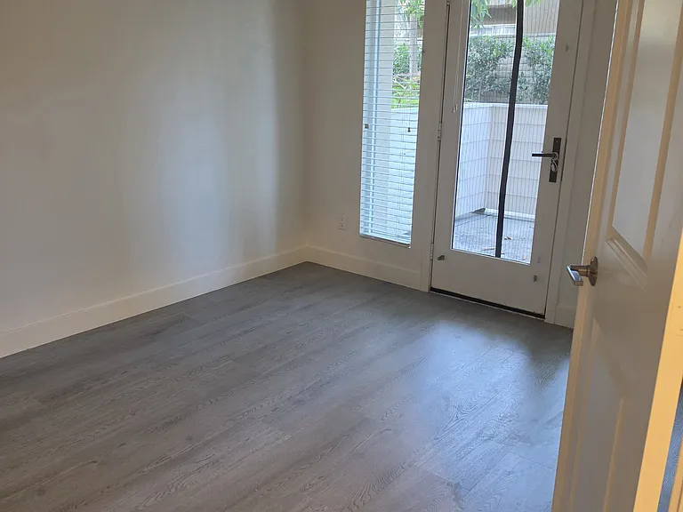11333 Zapata Ave #26 — Photo 25