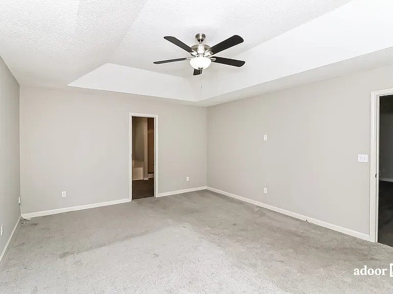 250 Sadler Dr — Photo 9