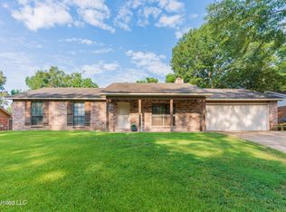 107 Spanish Moss Dr, Clinton, MS 39056