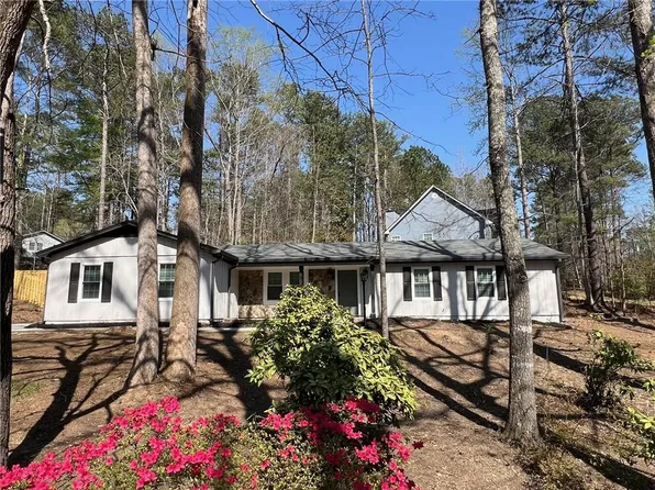 3766 Salem Trl, Lithonia, GA 30038