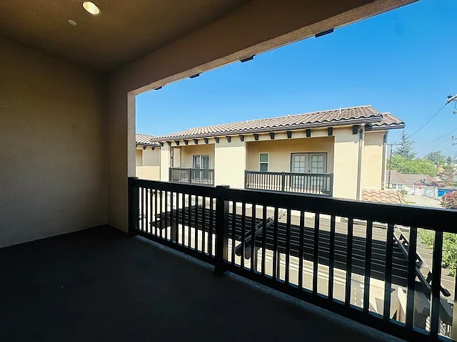 728 N Atlantic Blvd #B — Photo 14