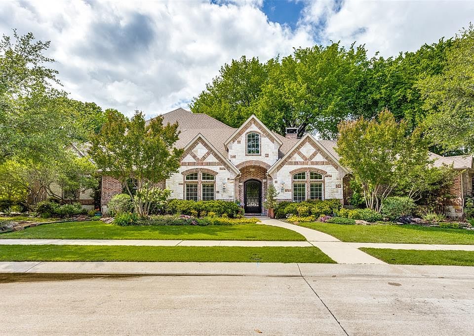 1st image of 4404 Knightsbridge Dr