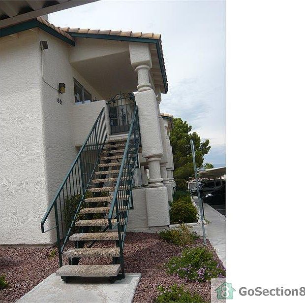 1st image of 1501 Cedar Rock Ln Unit 202