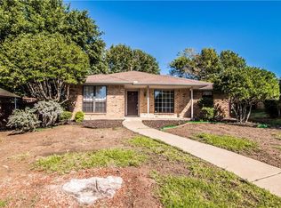 1112 Wood Creek Cir, Flower Mound, TX 75028