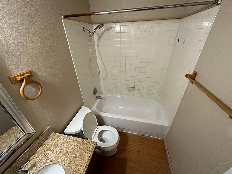 14510 Woods Hole Dr #2 — Photo 14