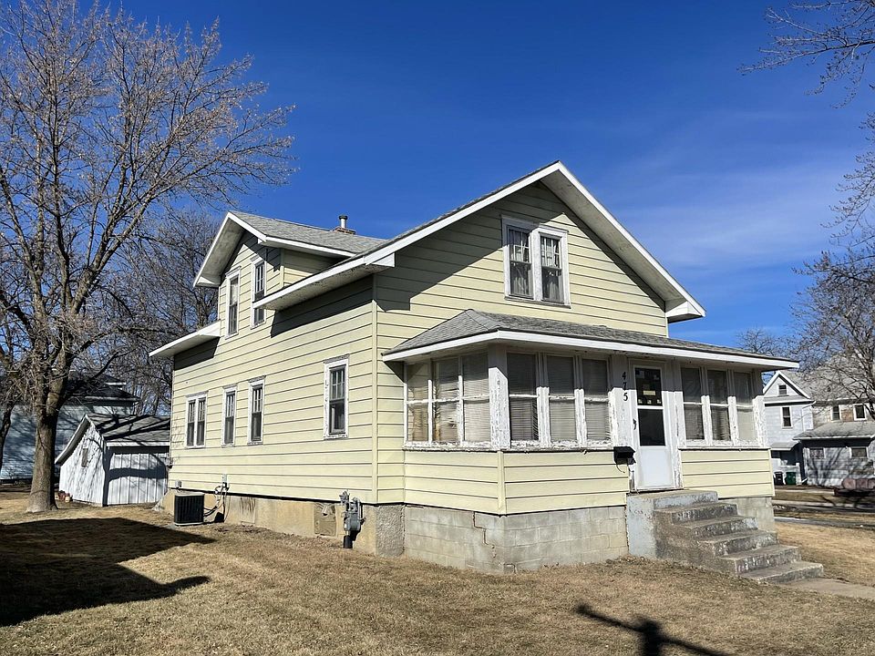2nd image of 475 5th St