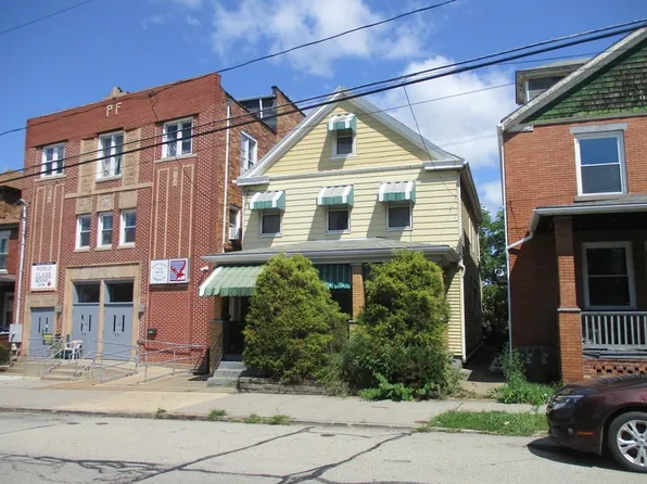 533 8th St, Ambridge, PA 15003