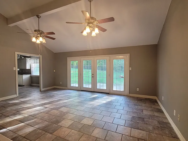 1 Briaroak Cir — Photo 7