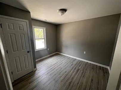 2 bed, 1.0 bath, 806 sqft, $1,150 — Photo 4