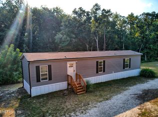 117 Gas Easement Rd, Interlachen, FL 32148