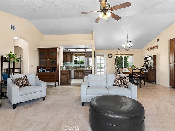 4th image of 16190 Rancherias Rd