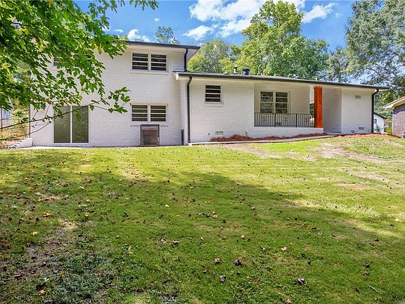 3rd image of 2678 Rainbow Forest Dr