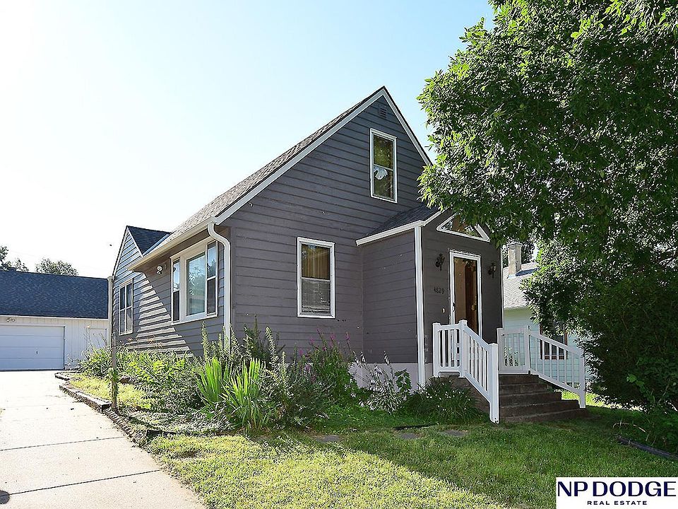 1st image of 4829 S 48th St
