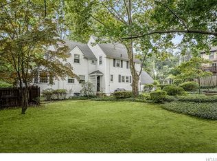 66 Underhill St, Yonkers, NY 10710