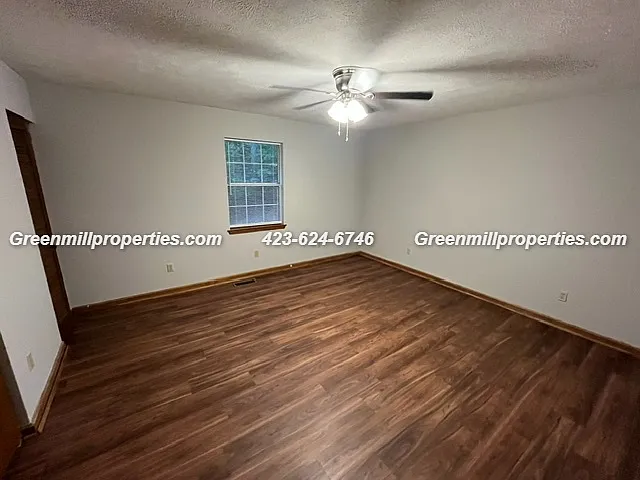 2 bed, 1.5 bath, $1,395 — Photo 3