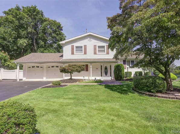133 Kings Highway, Hauppauge, NY 11788