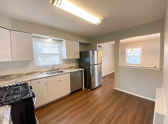 1st image of 146-41 26th Ave #1