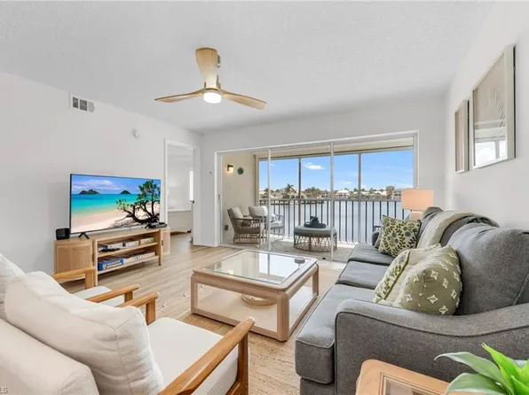 10682 Gulf Shore DR #205, NAPLES, FL 34108