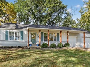 6420 Ballentine St, Shawnee, KS 66203